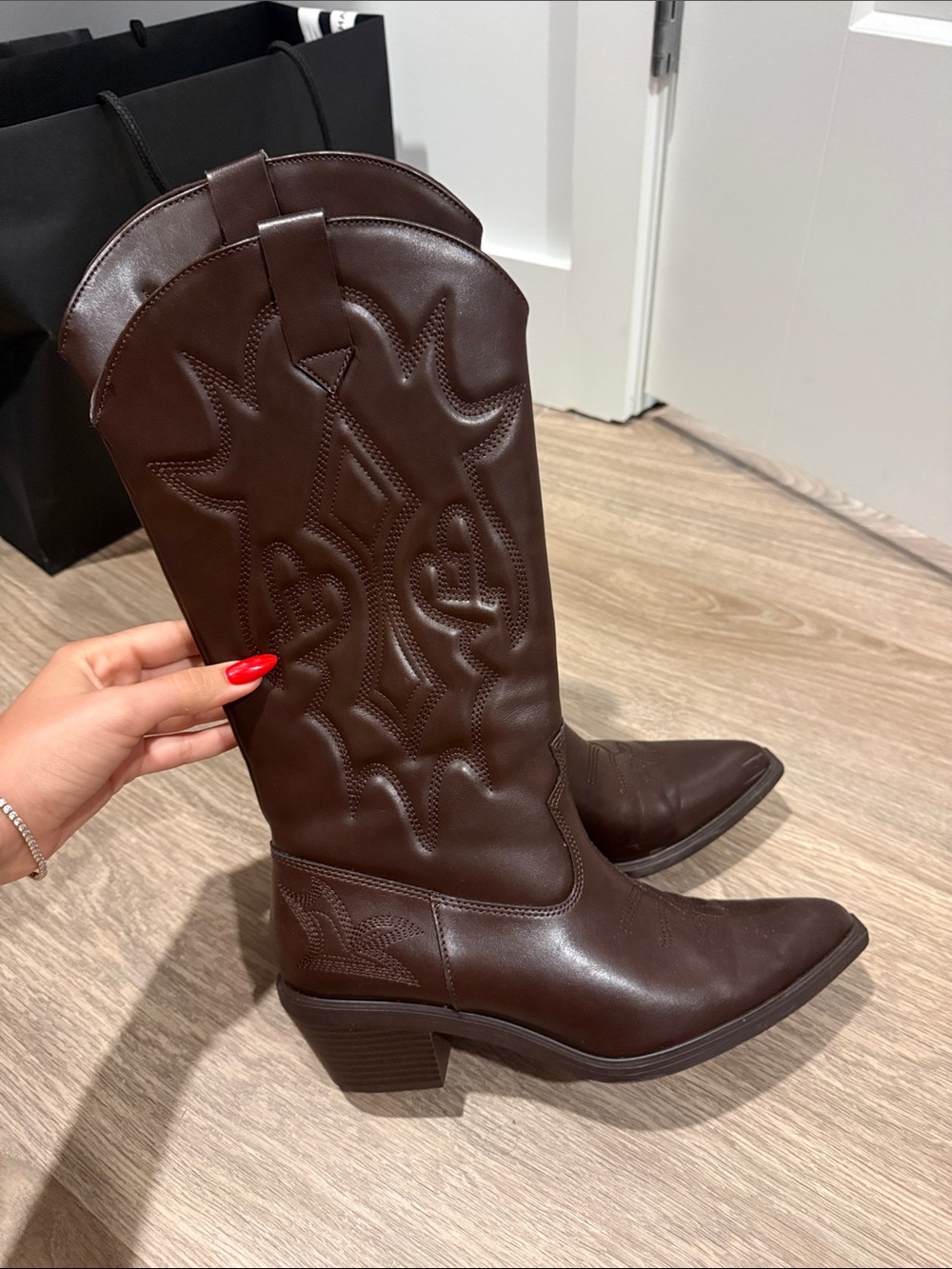 Stradivarius Classic Brown Western Knee-High Boots